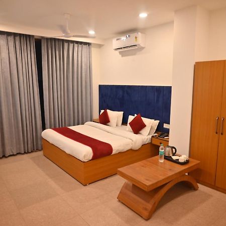 Hotel Lake View Chandigarh Chandīgarh Exterior foto