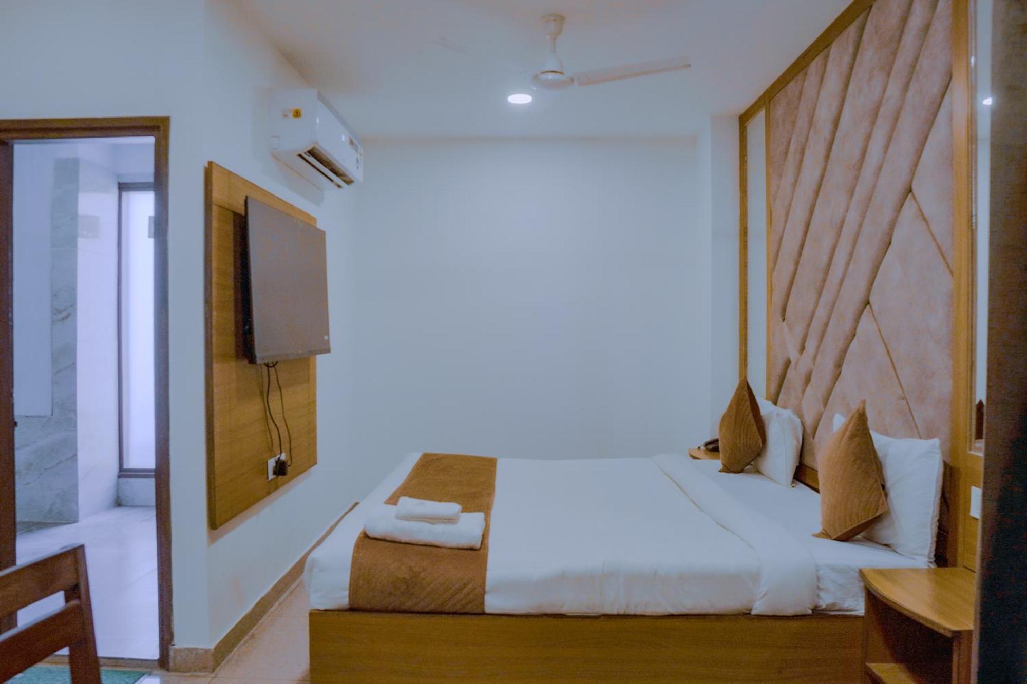 Hotel Lake View Chandigarh Chandīgarh Exterior foto